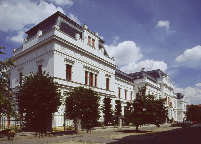 Akademie výtvarných umění v Praze
