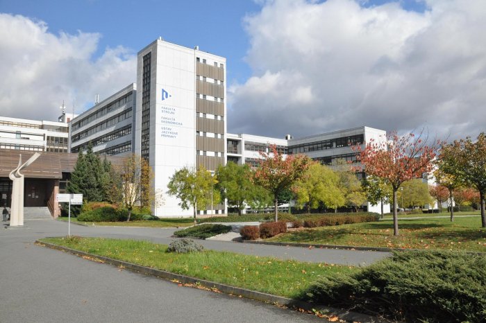 Fakulta strojní