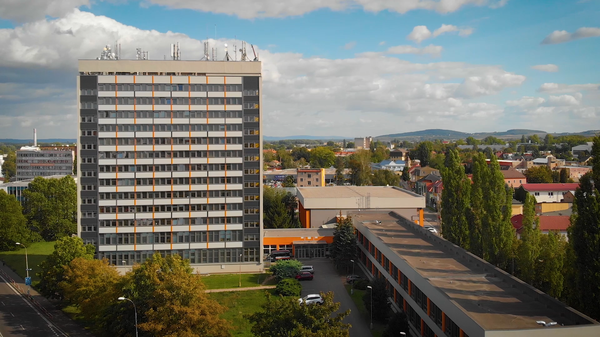 Střední odborná škola informatiky a spojů a Střední odborné učiliště, Kolín, Jaselská 826