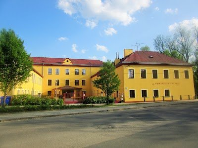 Gymnázium, Hranice, Zborovská 293