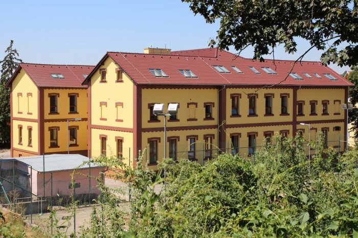 Výchovný ústav, dětský domov se školou, středisko výchovné péče, střední škola a základní škola, Moravský Krumlov