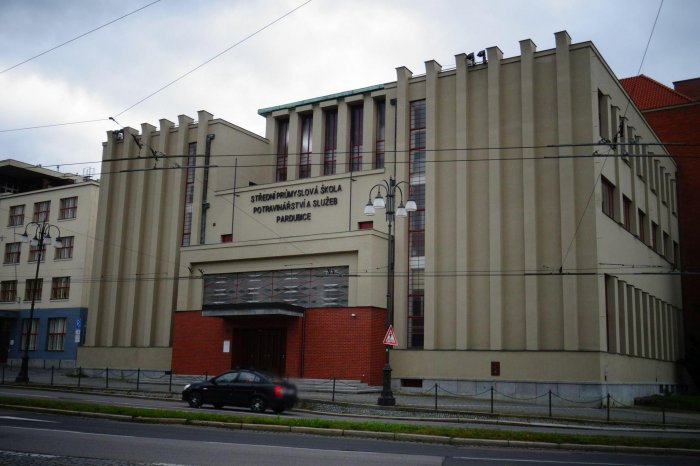 Střední průmyslová škola potravinářství a služeb Pardubice