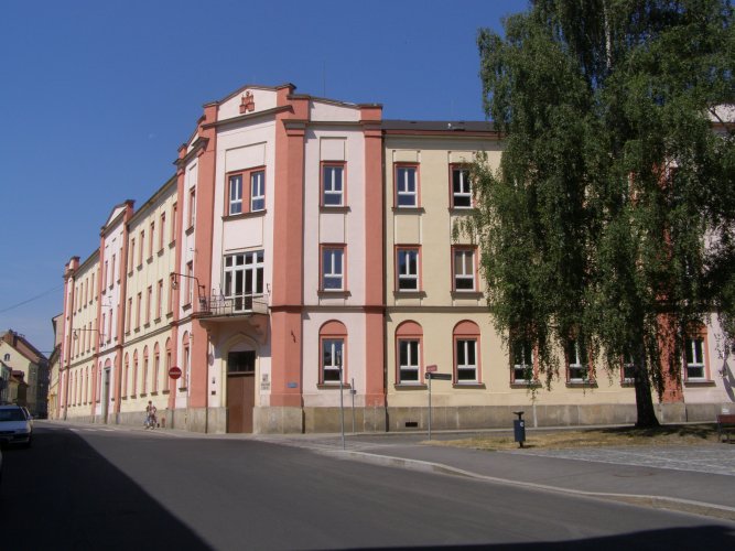 Obchodní akademie, Česká Lípa, náměstí Osvobození 422, příspěvková organizace