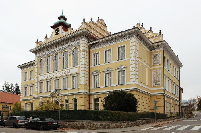 Gymnázium, Prachatice
